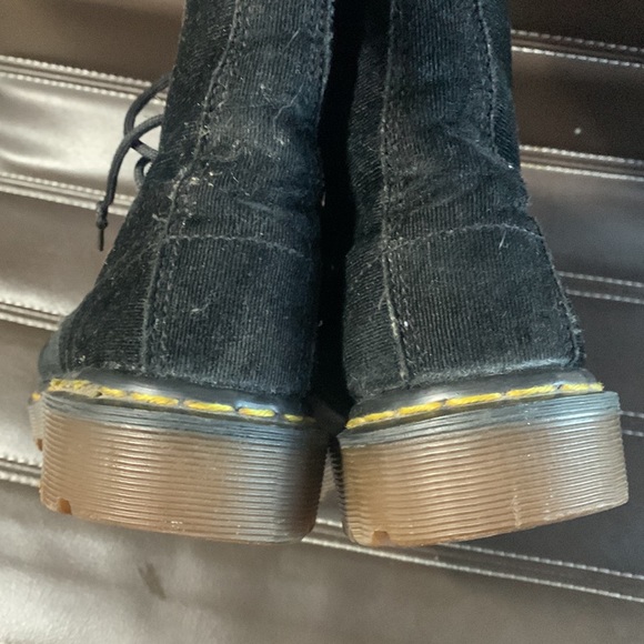 Vtg 90s Dr. Martens 1460 Corduroy Boots, Made in England, 8 Eye PUNK GOTHIC 7 - Picture 4 of 8